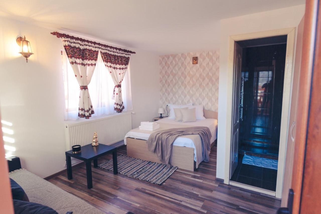 Rebecca Land Hotel Corbi Eksteriør billede